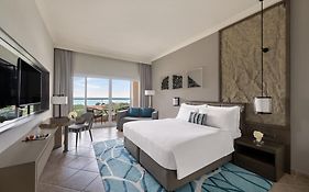 منتجع وسبا الفجيرة روتانا - شاطئ العقة